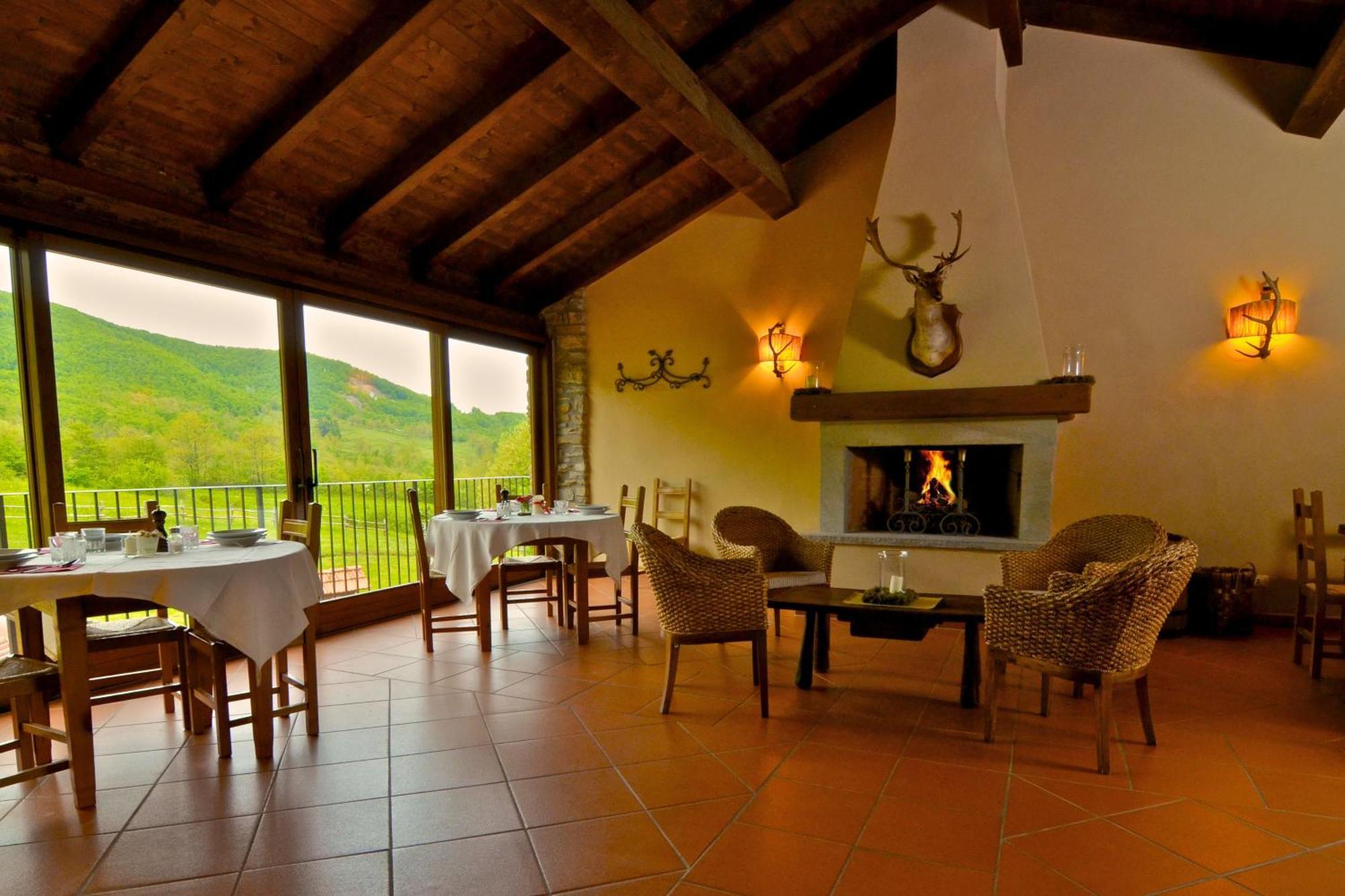 Agriturismo Il Passeggere Bruscoli Kültér fotó